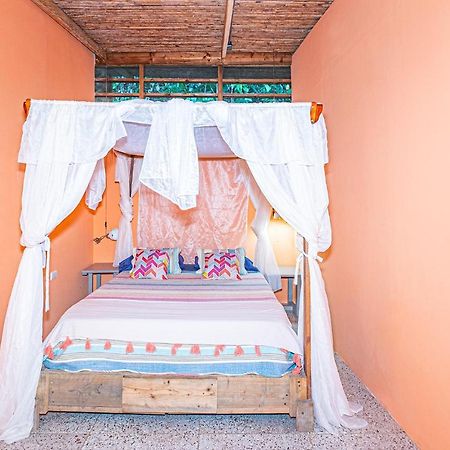Casa La Colmena Villa Кахуита Екстериор снимка